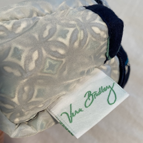 Vera Bradley mod floral blue trapeze cosmetic bag - Picture 7 of 15